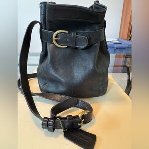 Coach Black Leather Bucket Bag EUC